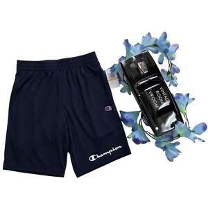 Champion NWT Navy Performance Shorts Boys S (8)